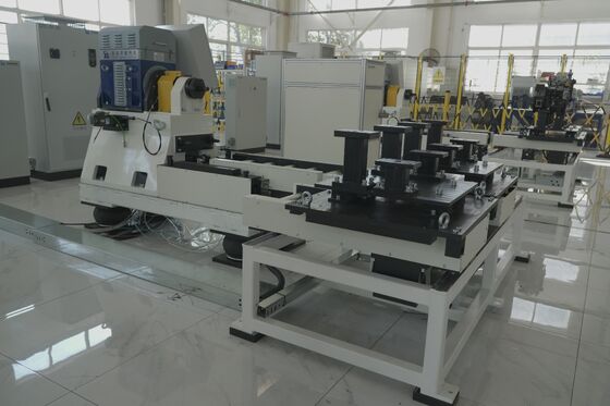 SSCD250-2500/6000 เครื่องยนต์ดีเซลทดสอบอเนกประสงค์ 250kW 955Nm สำหรับทุกสภาวะ